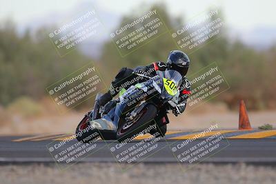 media/Sep-24-2022-CVMA (Sat) [[a45f954247]]/Race 14 Amateur Supersport Open/